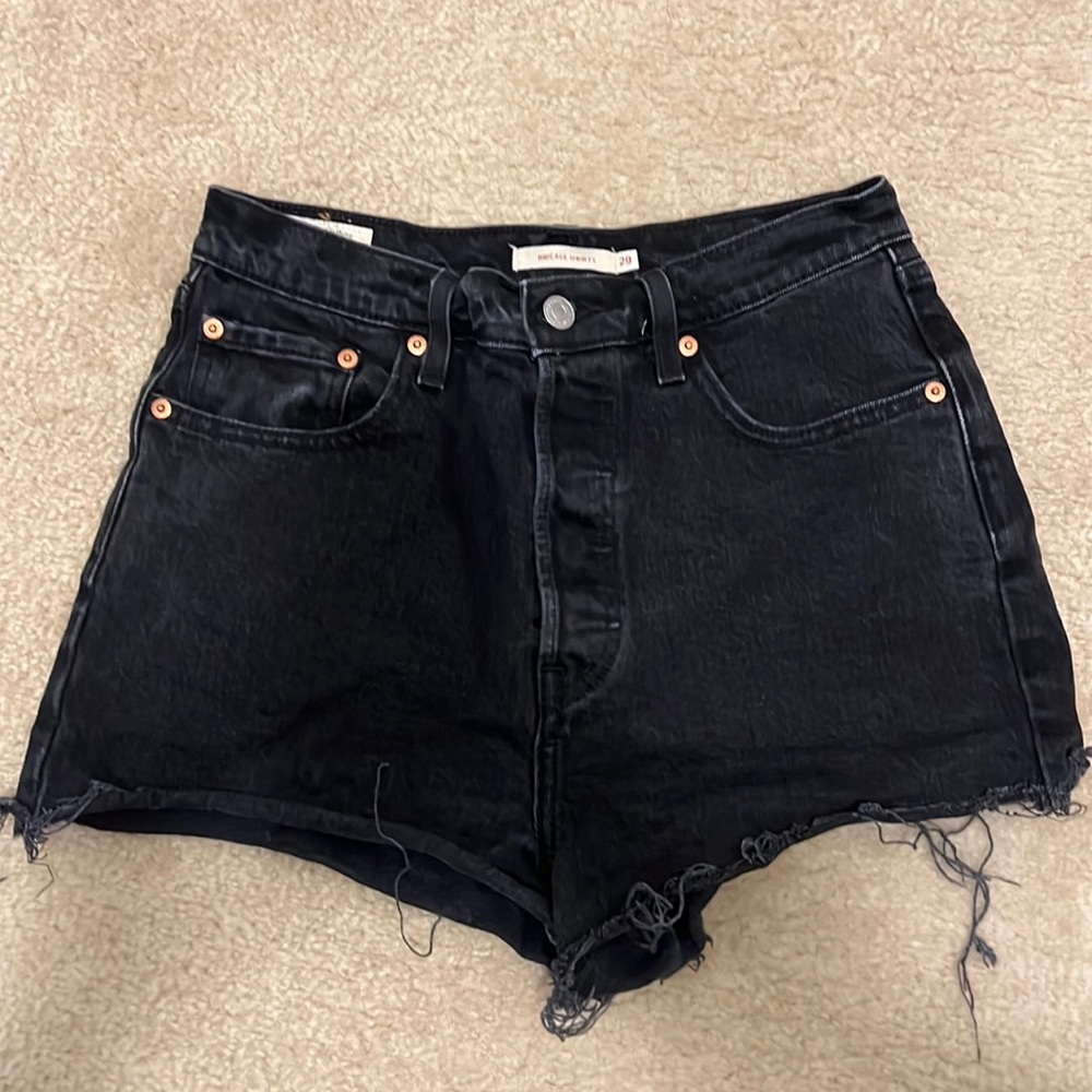 Levi’s Ribcage Shorts Black size 29